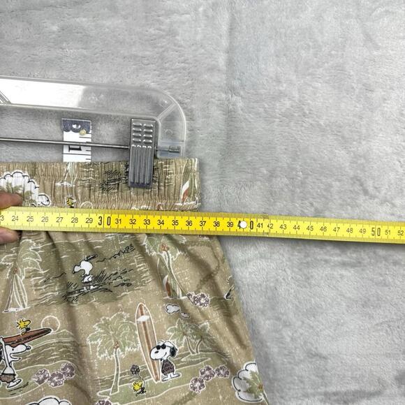 Peanuts x Reyn Spooner Snoopy Surf Shorts L Aloha Hawaii Print Uniqlo Collab - Picture 9 of 10